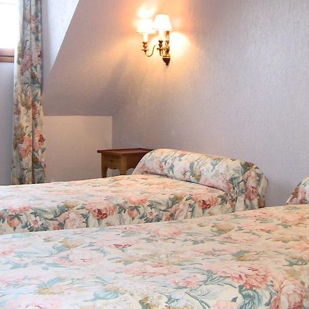 Logis Hotel Auberge Des Potiers Jouy-le-Potier Δωμάτιο φωτογραφία